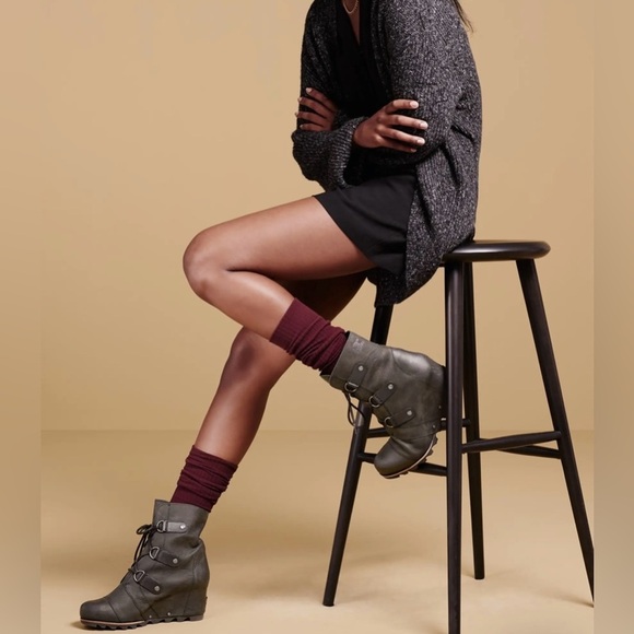 SOREL Joan Of Arctic Wedge Boot W’s 9 Leather Lug Sole NL1987-028 Dark Grey - Picture 3 of 15